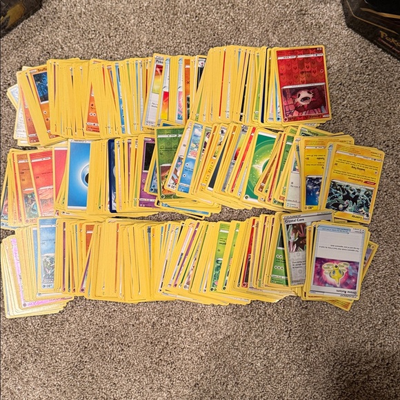 5 Pokémon tins and cards. - Picture 2 of 9